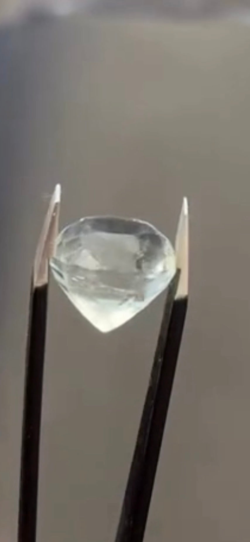 Aquamarine in perfect circle — calm, clarity, and endless flow 💎