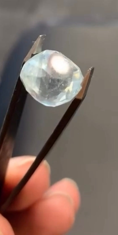Aquamarine in perfect circle — calm, clarity, and endless flow 💎